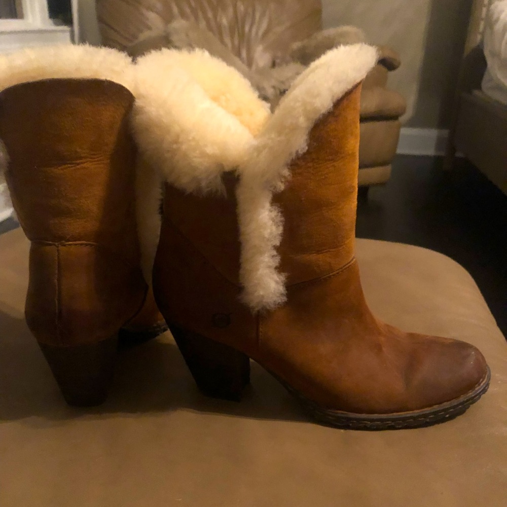 Born Boots with Sherpa Fur Lining